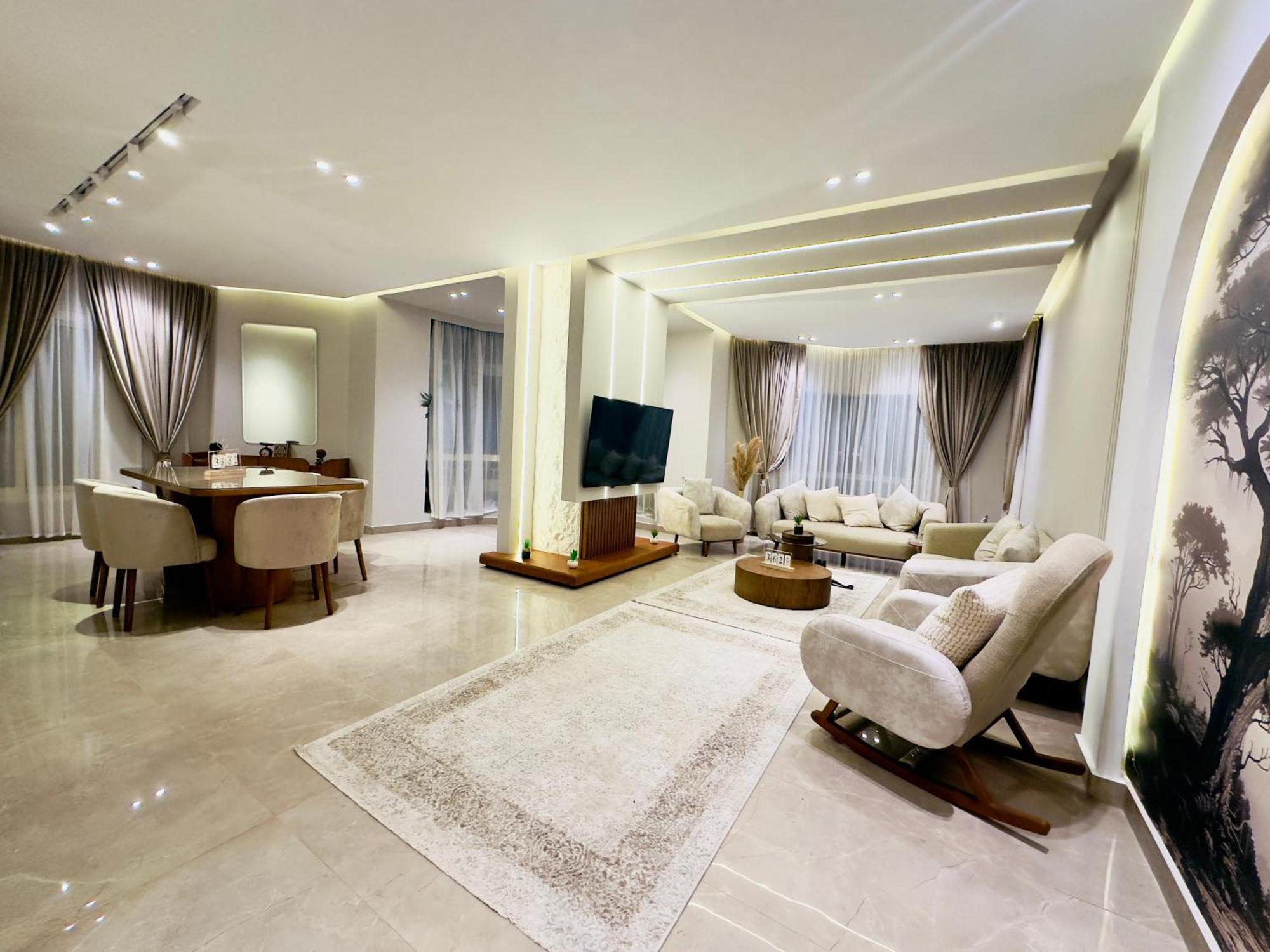 Luxury In Al Mohandiseen *