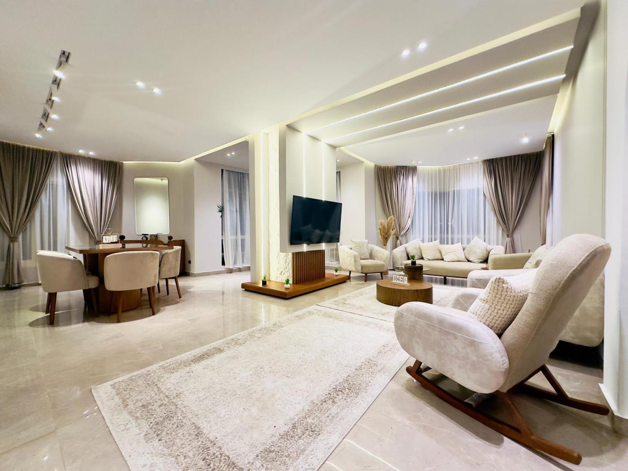 Apartment Luxury In Al Mohandiseen